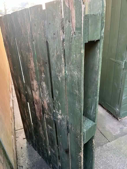 Photo of free Pallet (Kendal LA9) #1