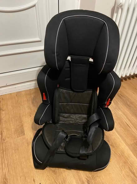 Photo of free Car seats (Reading RG30) #2