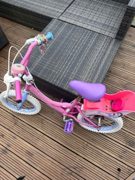 Photo of free Girls Disney Princess Bike (B92) #3