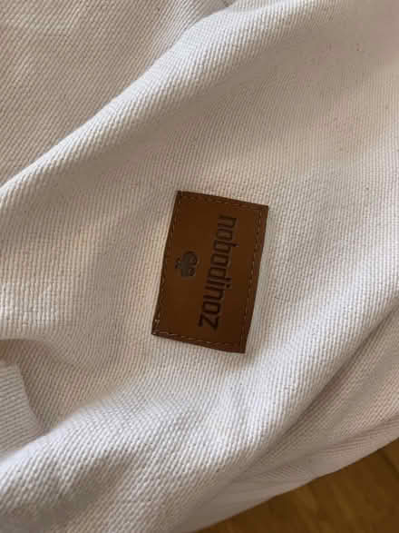 Photo of free White bean bag to give away (N78 PL N7 8PL) #2