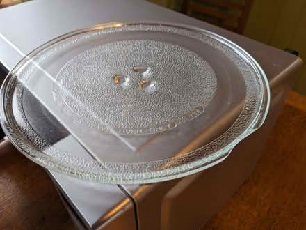 Photo of free Microwave 800W (Appleby-in-Westmorland CA16) #4