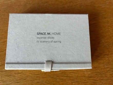 Photo of free SPACE.NK purple incense sticks (Barkham RG41) #2