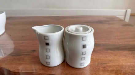 Photo of free China bowls, tea pot etc (W8, Kensington) #1