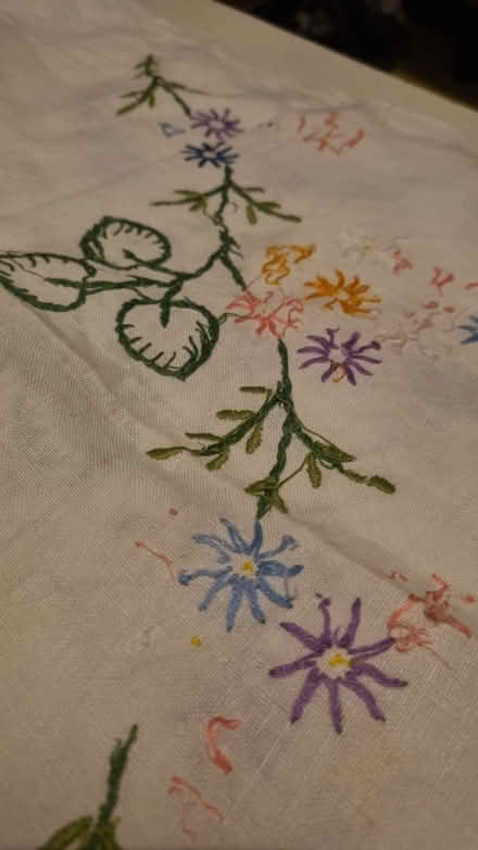 Photo of free Linen tablecloth (Cardonald G52) #2