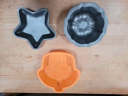 Photo of free Baking tins x 3 (Shenley Fields B29) #1