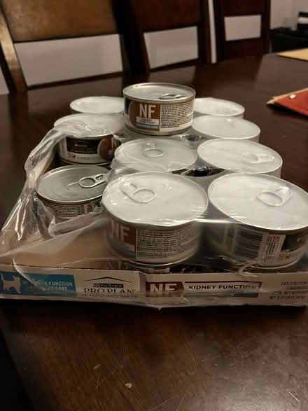 Photo of free Special Cat Food: Kidney Disease (Logan Square) #1