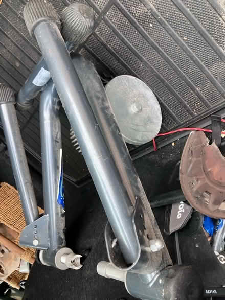 Photo of free Kinetic 2 oil based bike trainer (Gospel Oak NW5) #3