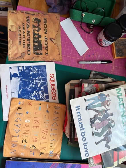 Photo of free Lots of singles some with sleeves (LA3 Morecambe) #1