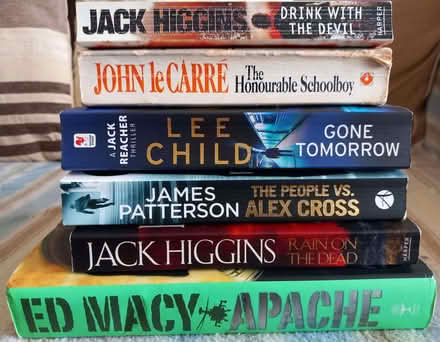 Photo of free BOOKS x 6 - Varied - ERITH DA8 (Erith DA8) #1