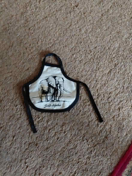Photo of free Bottle apron (Twyford RG10) #1