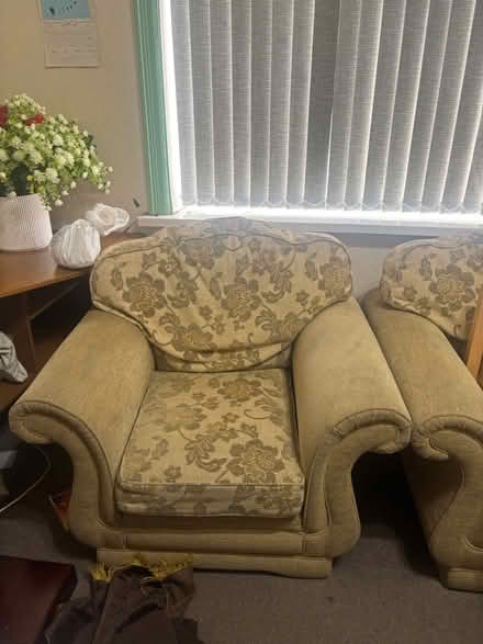 Photo of free Sofa (Bradford BD3) #3