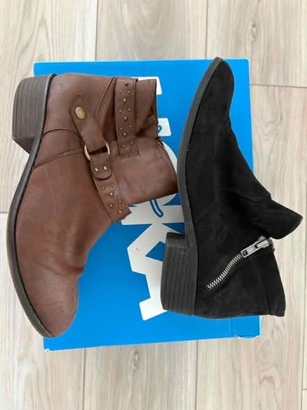 Photo of free Women’s Shoes Size 9.5 (Vacaville) #4