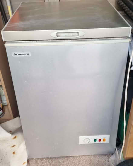 Photo of free Chest freezer (Egerton Park CH42) #1