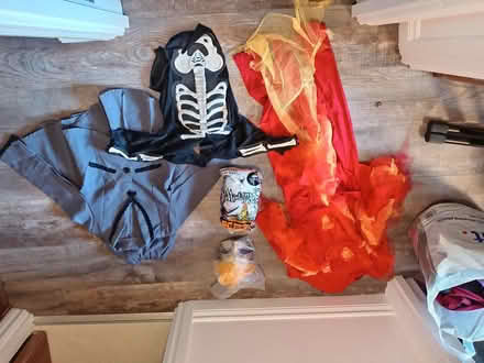 Photo of free Fancy dress clothes for kids (Pilrig EH6) #1