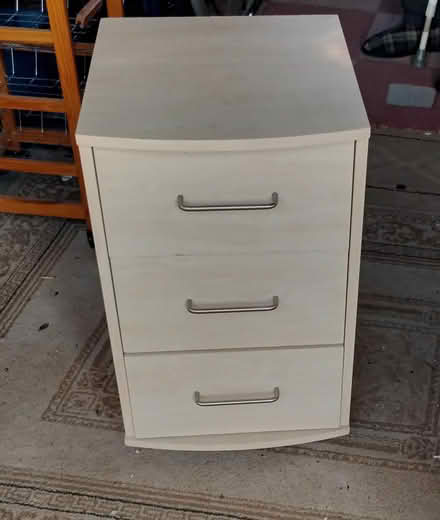 Photo of free bedside 3 drawer cabinate (buckley CH7.) #1