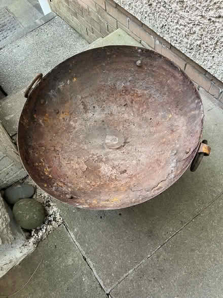 Photo of free Fire pit (Kendal LA9) #2