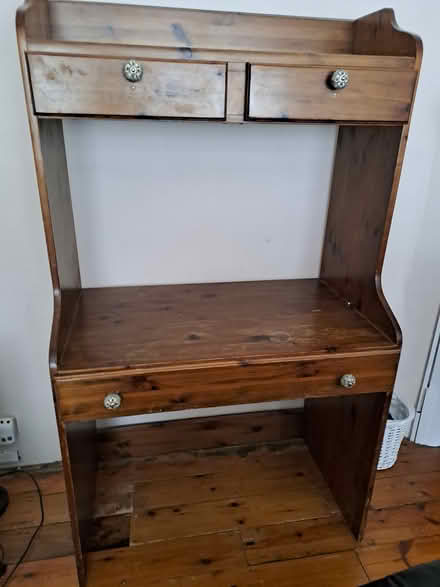 Photo of free Wooden desk (Norbury SW16) #4