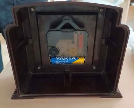 Photo of free Vintage bakelite Smiths electric clock - battery converted (Knaresborough HG5) #2