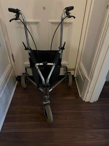 Photo of free Walker (WC1X) #1