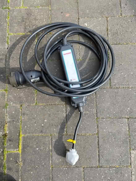 Photo of free EV Charging Lead (Newcourt EX2) #1