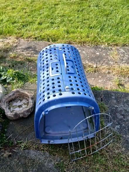 Photo of free 2 pet carriers (Lea Cross SY5) #2