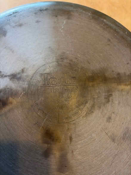 Photo of free 5qt pot (S. Leesburg near Banshee Reeks) #3