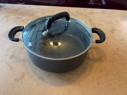 Photo of free 5qt pot (S. Leesburg near Banshee Reeks) #1