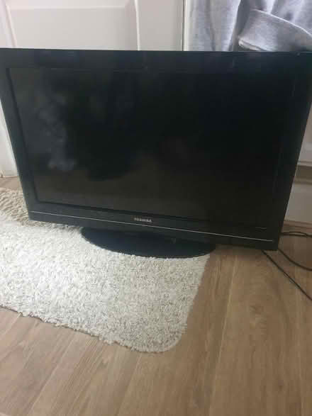 Photo of free toshiba 32 inch tv (sinfin derby) #1
