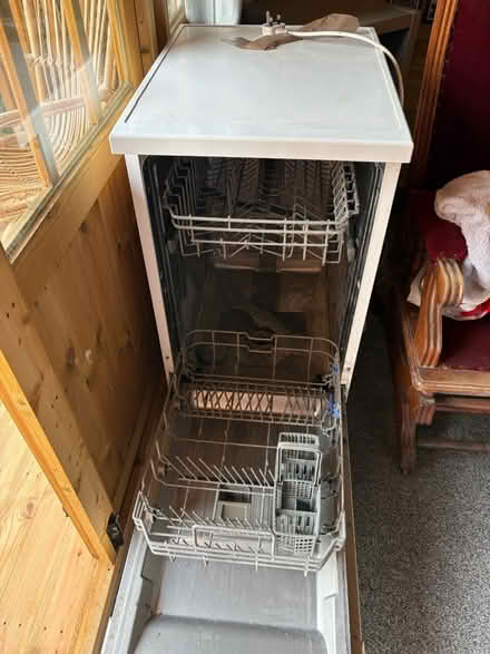 Photo of free Slimline dishwasher (Selby YO8) #2