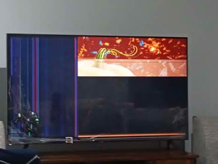 Photo of free TV (Hockley Port B18) #1