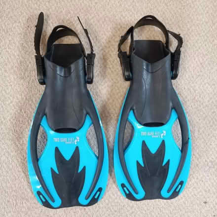 Photo of free Childrens Snorkeling Flippers S/M (Haywards Heath - Near Station) #2