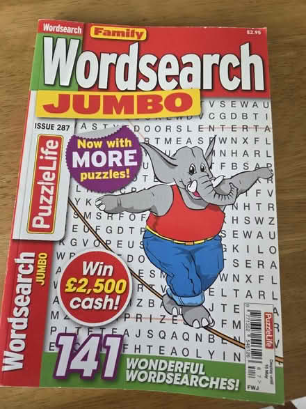 Photo of free Words earth book (Southend on sea SS2) #1