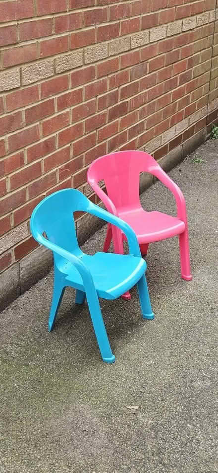 Photo of free Plastic Childrens Chairs (Rushden) #1