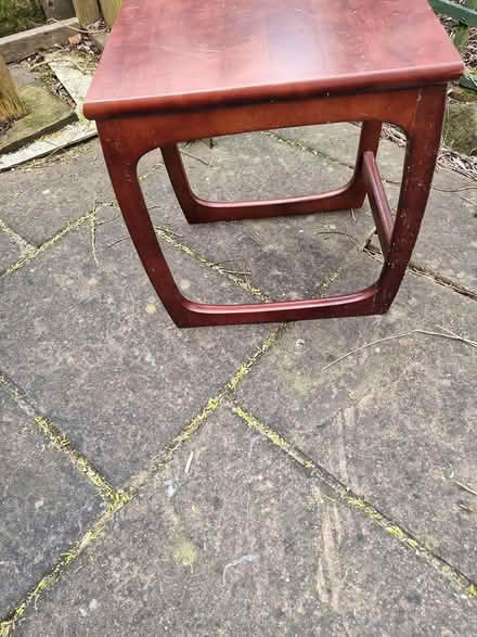 Photo of free mahogany side table (mansfield, NG18) #1