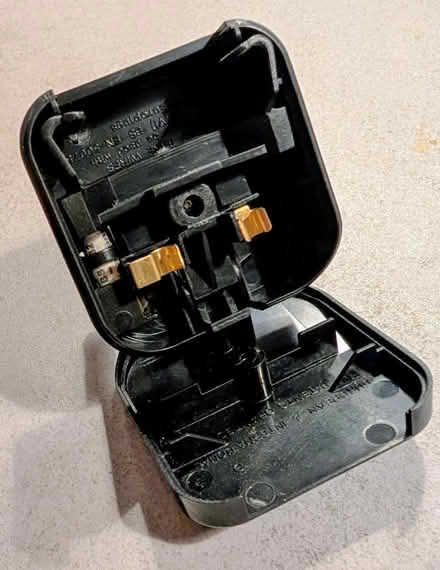 Photo of free Black plug (St Albans AL1) #2