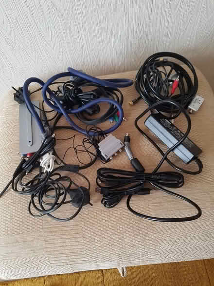 Photo of free Electrical leads (Bexleyheath DA8) #1