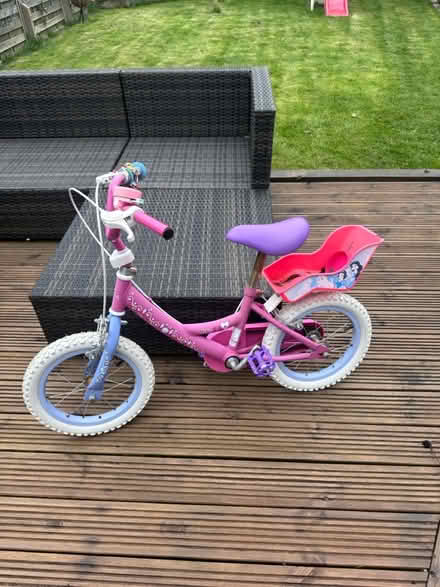Photo of free Girls Disney Princess Bike (B92) #2