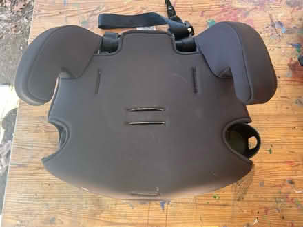 Photo of free Booster seat (Shoreline West Mountain View) #1