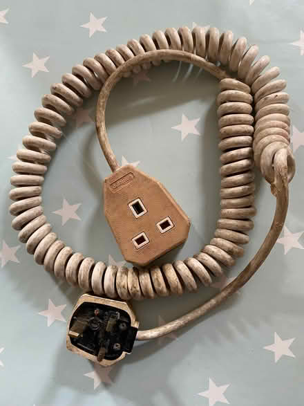 Photo of free Single socket extension lead (Temple Cowley OX4) #1