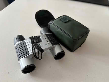 Photo of free National Trust branded binoculars (Nuffield RG9) #1
