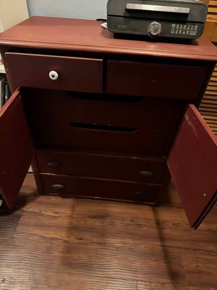 Photo of free Dresser and mini armoir/dresser (DT North palo alto) #3
