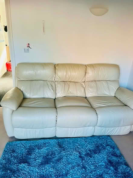Photo of free leather 3 seater sofa recliner (Nn4 9dq) #1