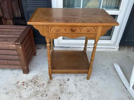 Photo of free Small table (Severna Park) #1
