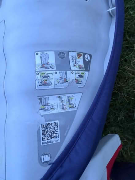 Photo of free Britax high back booster car seat (Morden, SM4) #3