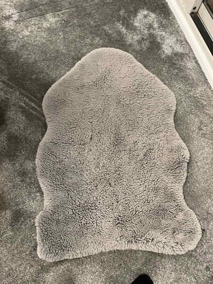 Photo of free Small bedroom rug (Eastcote HA4) #1