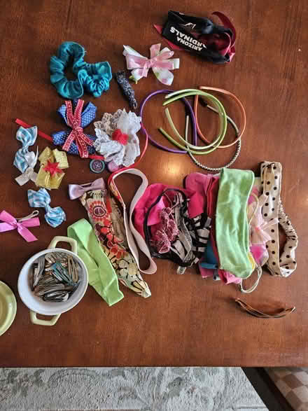 Photo of free Kids Hair Things (E. Wilmette) #1