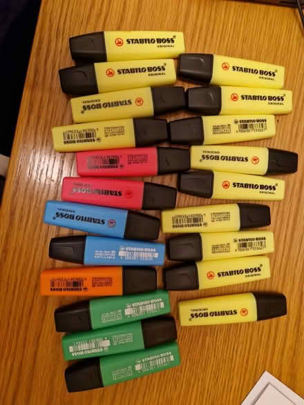 Photo of free Highlighters (Wheatley, OX33) #1