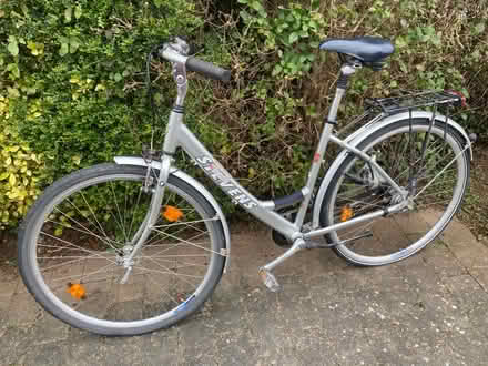 Photo of free Female Stevens bike (Silverdale LA5) #2