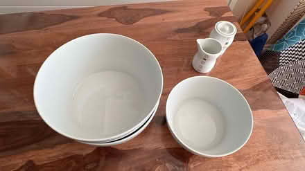 Photo of free China bowls, tea pot etc (W8, Kensington) #2