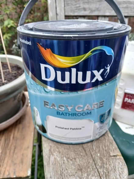 Photo of free Dulux Polished Pebble (Woodside SE25) #1